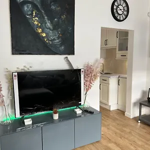 https://apt-glendale-gardens.cambridgehotelsuk.com